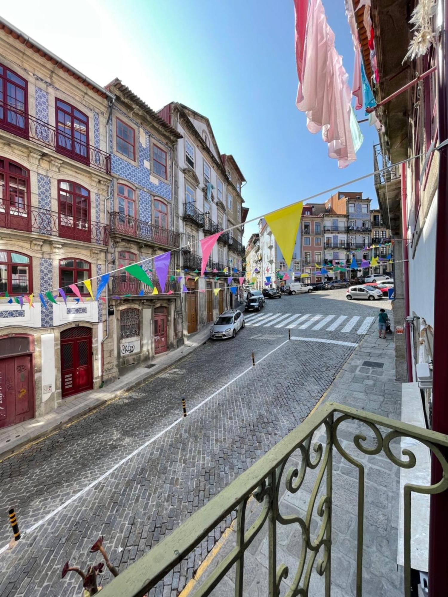 Historic Porto Balcony Hideaway - Taipas House 60 Apartment Exterior foto