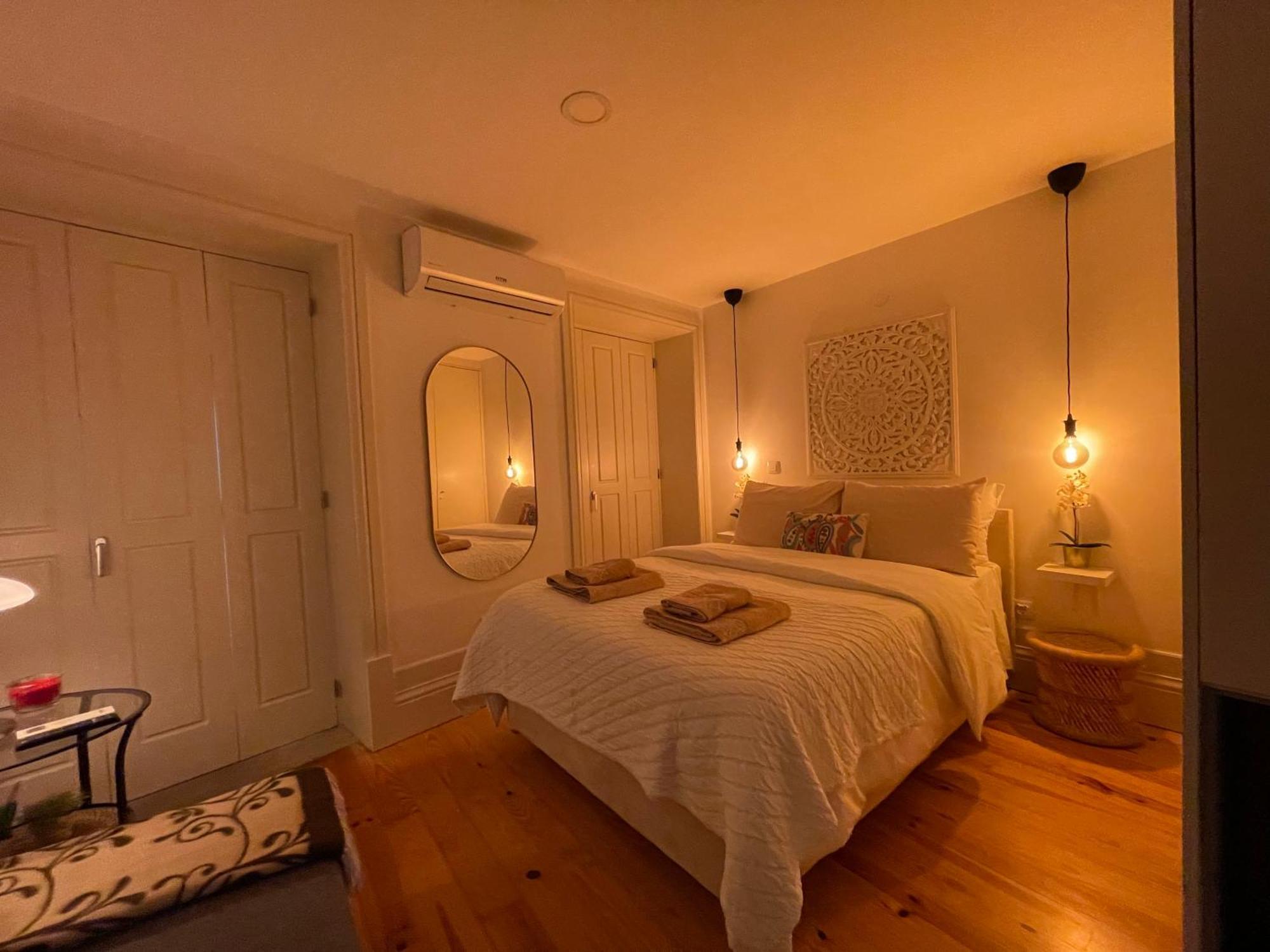 Historic Porto Balcony Hideaway - Taipas House 60 Apartment Exterior foto