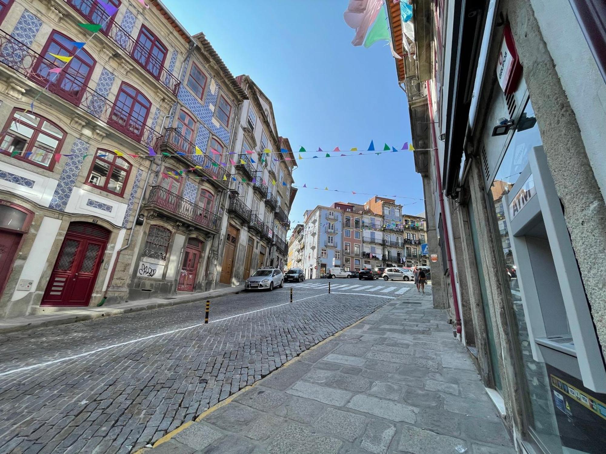 Historic Porto Balcony Hideaway - Taipas House 60 Apartment Exterior foto